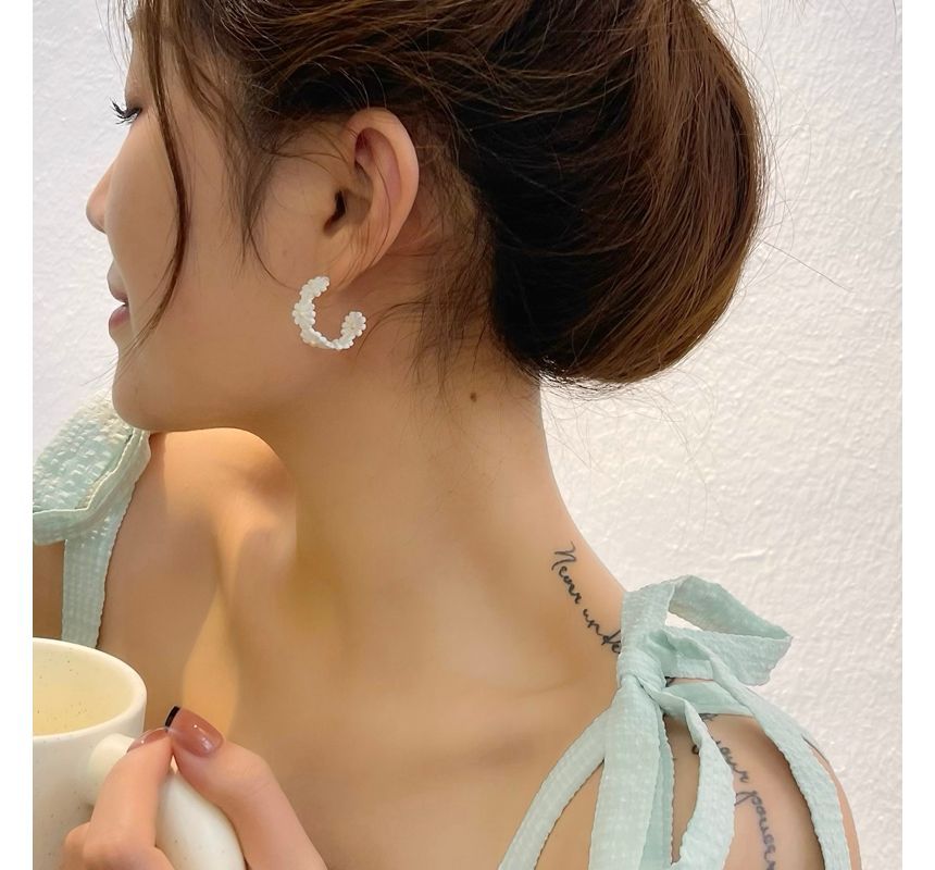 Hoop Earring Open Flower