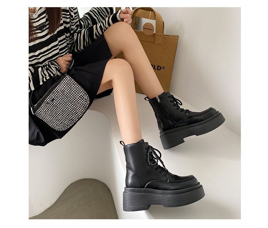 Boots Platform Up Short Lace