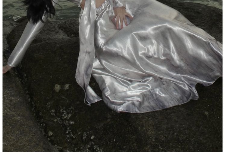 Dress Long-Sleeve Cutout A-Line Maxi V-Neck