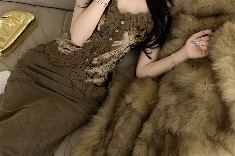 Plain Corp Frill Cami Trim Top