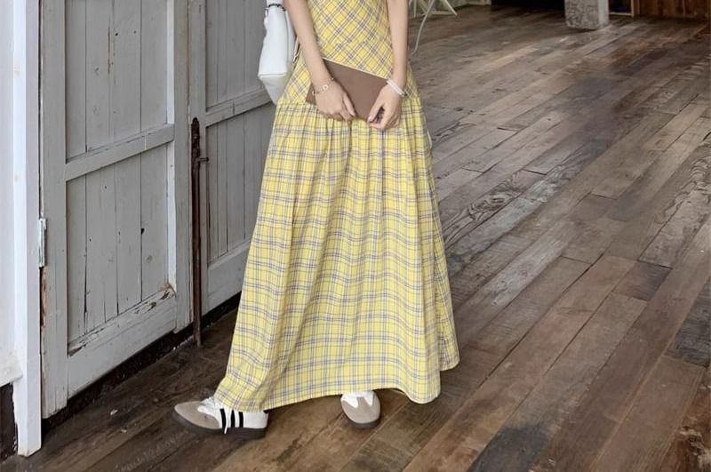 Plaid Halter Neck A-Line Maxi Dress