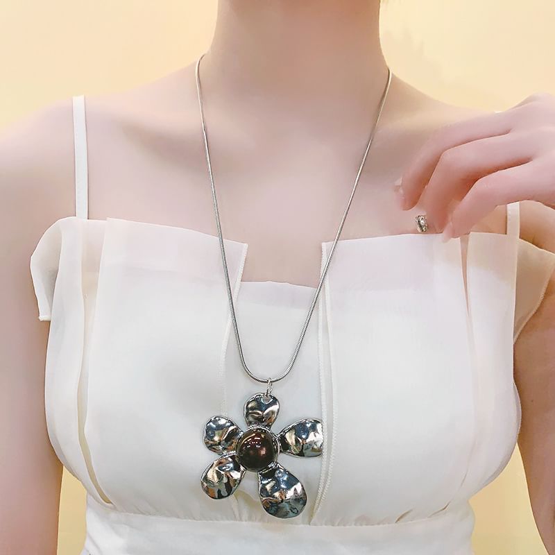 Chain Necklace Flower Statement Snake Pendant