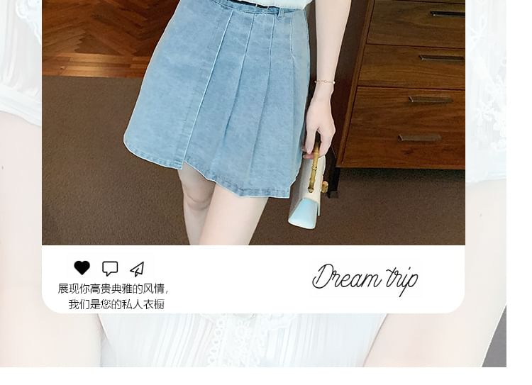 Lace Paneled Ruffled Button-Up V-Neck Short-Sleeved Blouse
