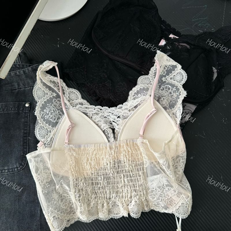 Lace Padded Cropped Tank Top