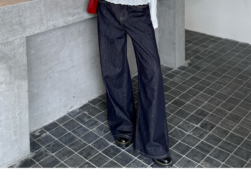 V-Neck Long-Sleeved Tee with Tie-Front and Eyelet Trim