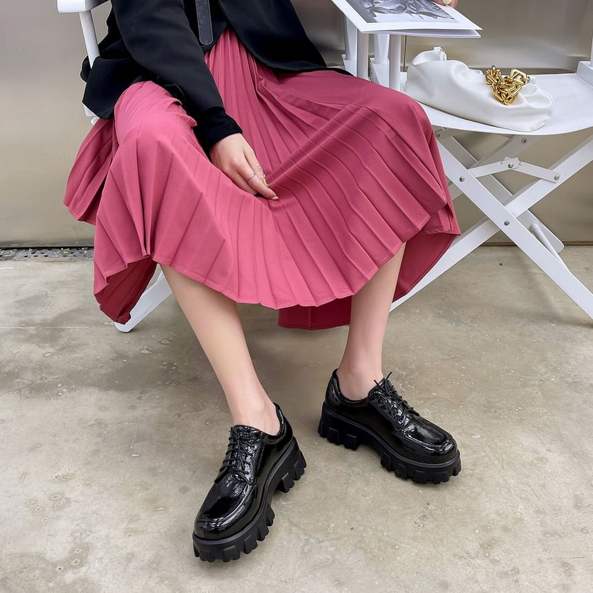Faux Leather Platform Lace-Up Shoes