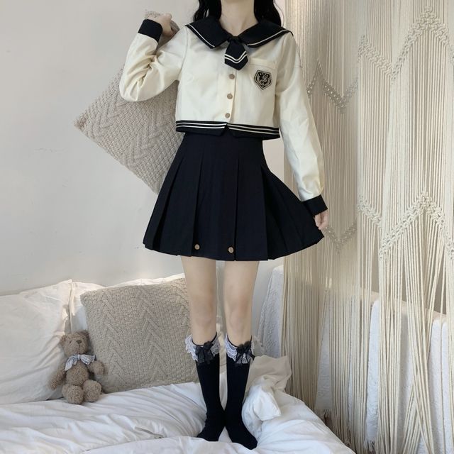 Sailor Collar Shirt / Pleated Skirt