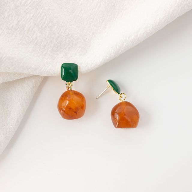 Earring Drop / On Geometric Clip