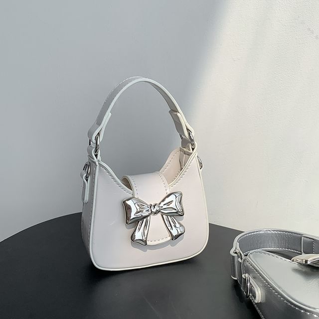 Crossbody Bow Chain Strap Bag