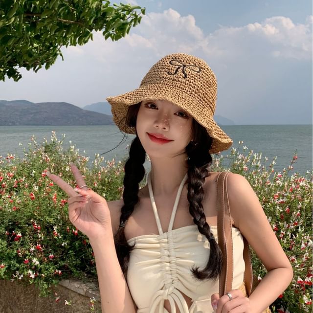 Straw Hat Embroidered Bow Sun