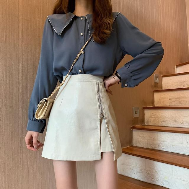 High Rise Faux Leather Slit Mini Skirt
