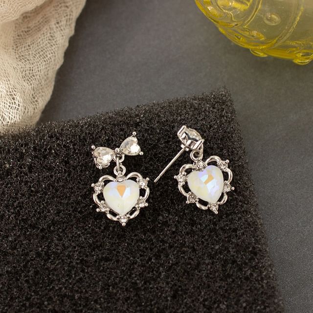 Rhinestone Heart Drop Earring
