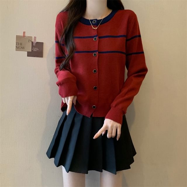 Two-Tone Striped Round Neck Cardigan