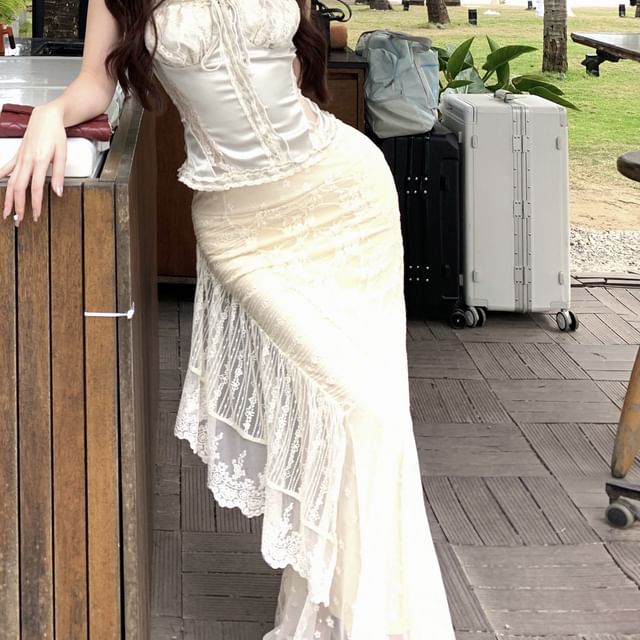 Maxi Drawstring Trim Top Camisole / Lace Skirt Satin Rise High Fishtail