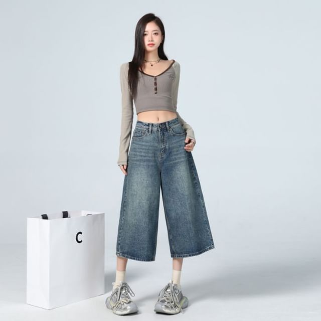 Mid Waist Washed Wide Leg Jorts