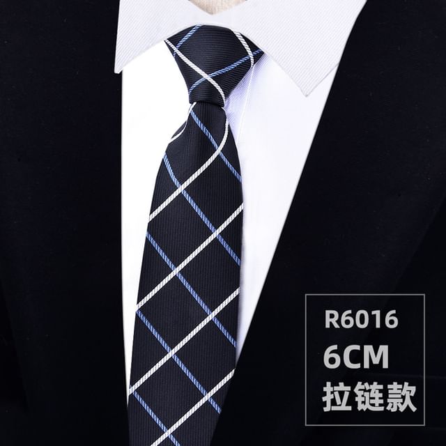 Silky Plain Tie