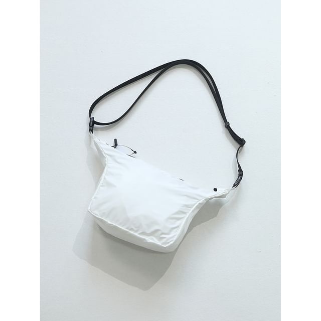 Plain Mini Shoulder Bag in 6 Colors