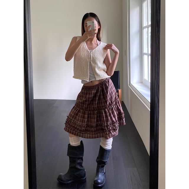 High-Rise Plaid Flared Skirt