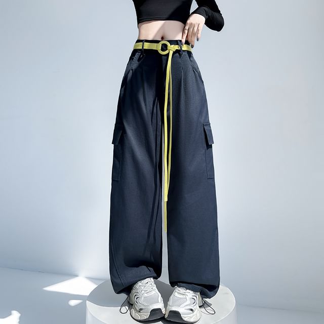 Mid Rise Plain Baggy Cargo Pants
