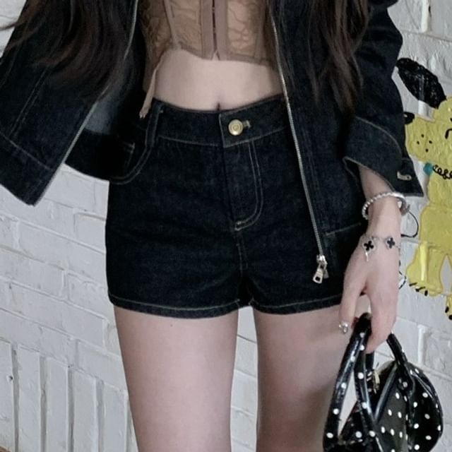 Collar Denim Zip Jacket / High Waist Denim Shorts