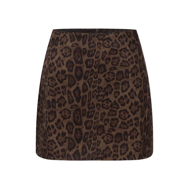 Puff-Sleeve Choker-Neck Button-Up Blouse / Leopard Mini A-Line Skirt