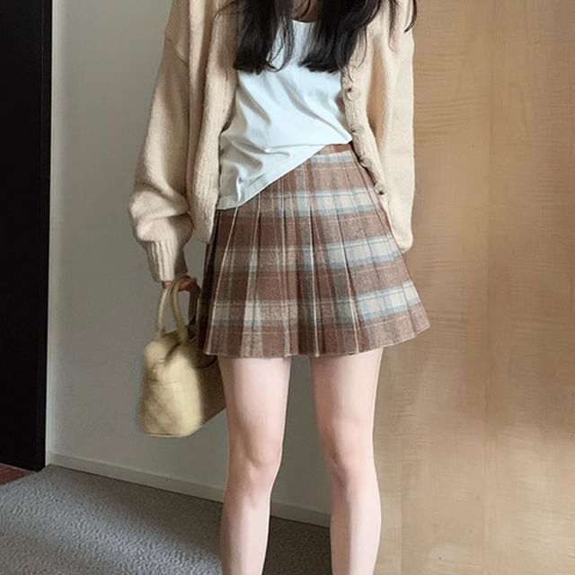 Plaid Mini Pleated Skirt with High Waist