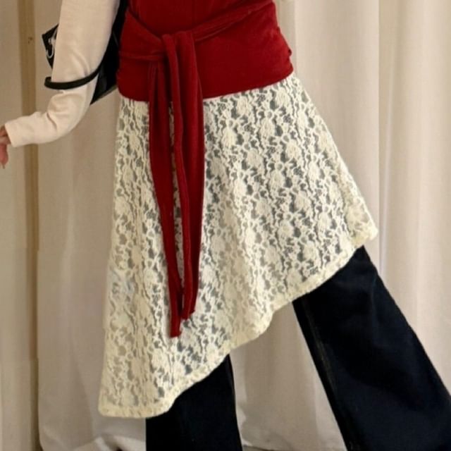 Long Sleeve Mock Neck Tee, Scoop Neck Tie-Waist Camisole, and Floral Lace A-Line Skirt Set