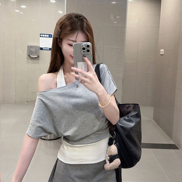 Cold Shoulder Crop Tee with Short Sleeves and Mock Layering