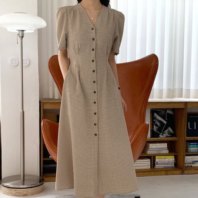 Short-Sleeve V-Neck Gingham Button-Up Maxi Dress