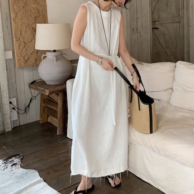 Sleeveless Round Neck Plain Maxi A-Line Dress
