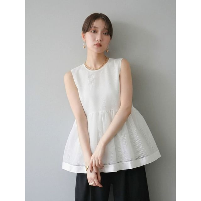Textured Flowy Round-Neck Sleeveless Top