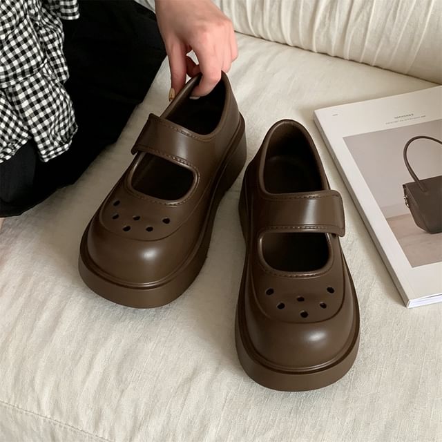 Platform Perforated Plain Sandals