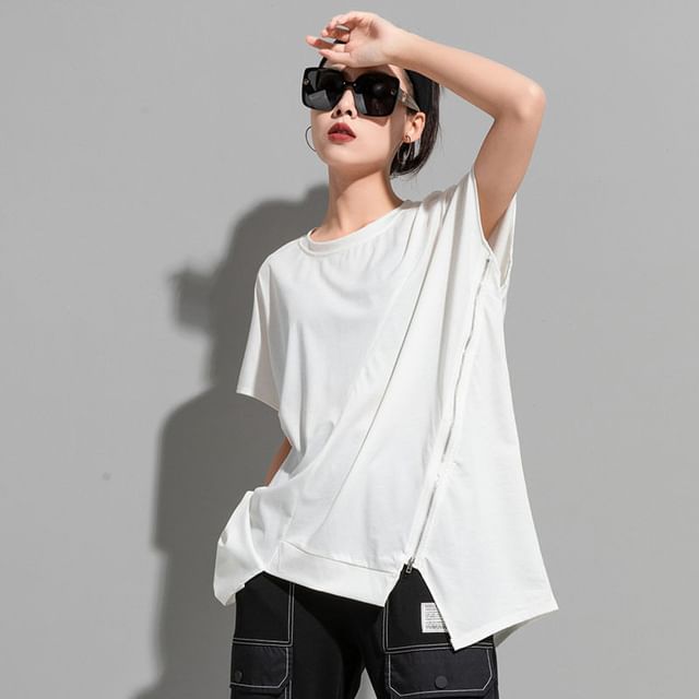 Asymmetric Zip Panel Tee with Round Neckline