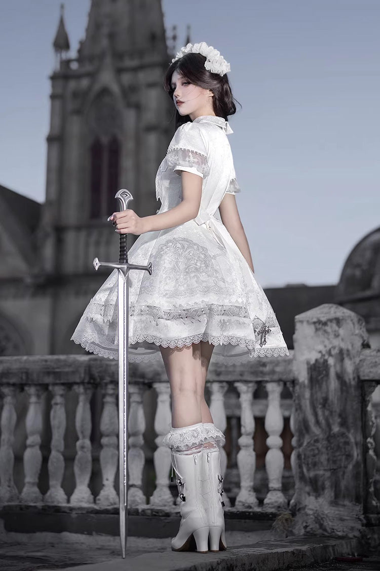 Ivory Classic Gothic Lolita Dress with Ruffled Lace and Short Sleeves