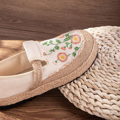 Vintage Embroidery Floral Canvas Flats Shoes