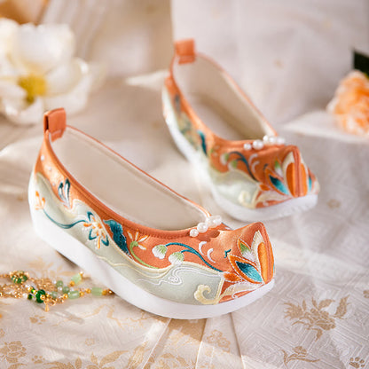 Sweet Retro Pearl Decor Floral Embroidery Shoes