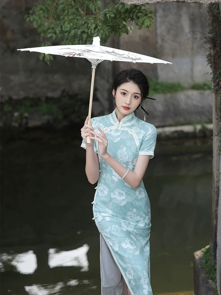 Light Green Floral Cheongsam Dress