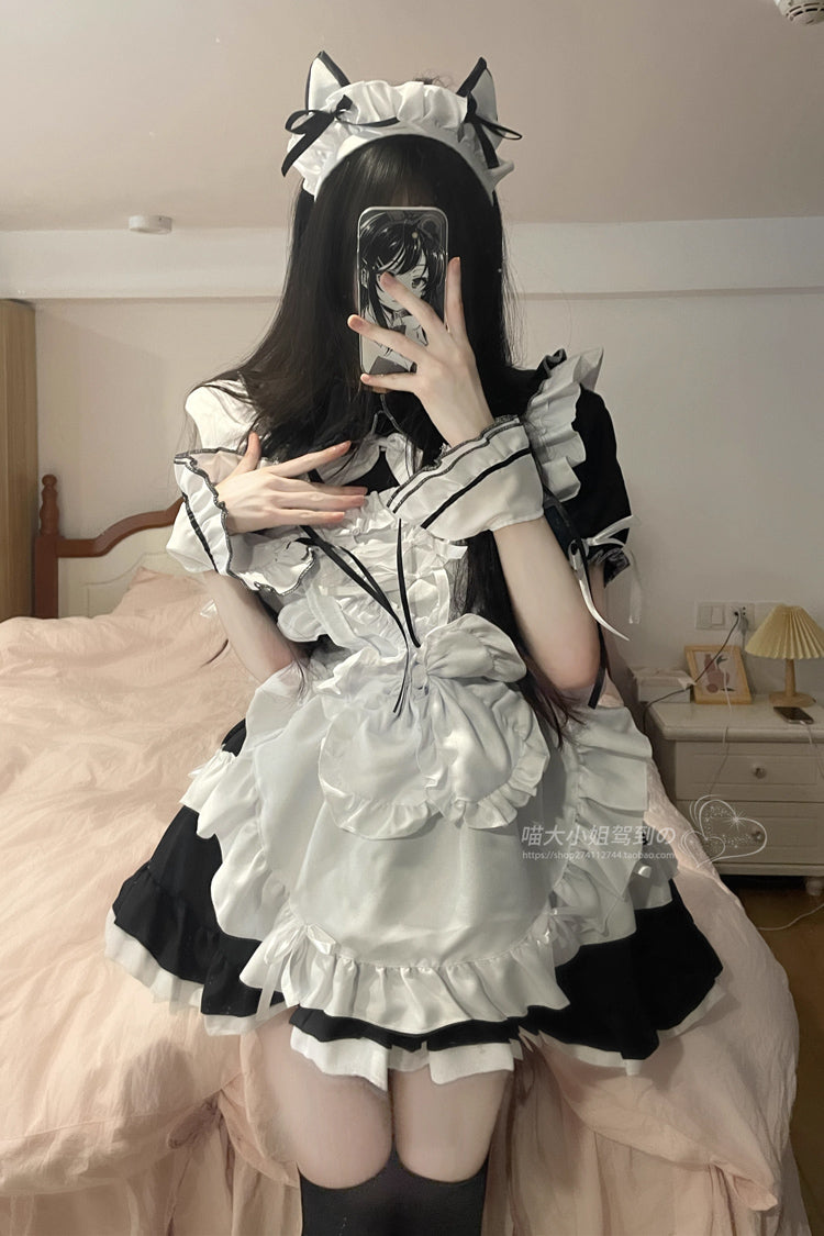 Black/White Maid Ruffled Sleeve Plus Size Sweet Lolita Gown