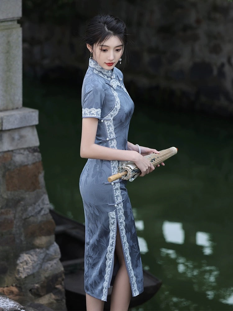 Blue Classic Embodies Cheongsam