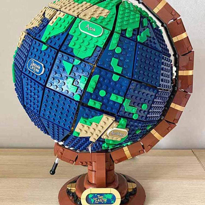 World Globe Map Earth Build Block - Heartzcore