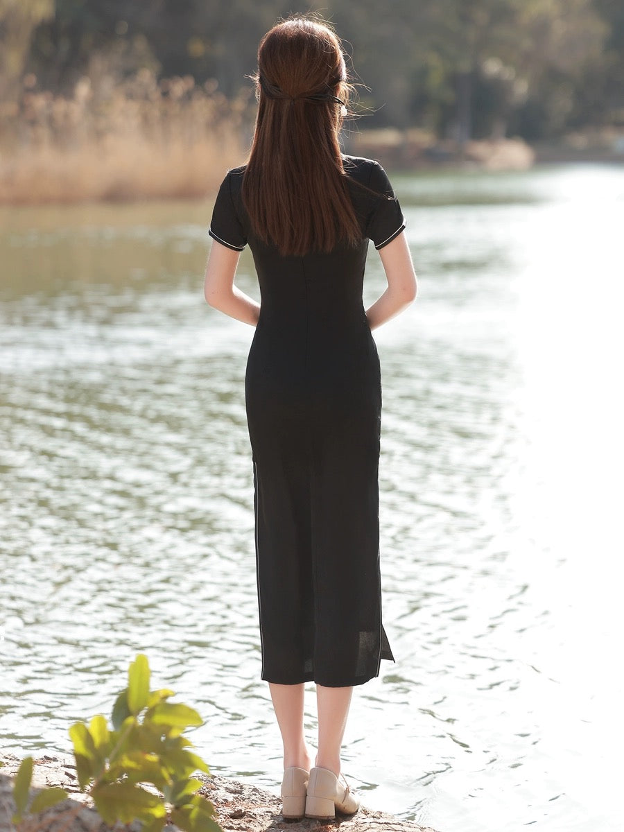 White with Black Bamboo Cheongsam