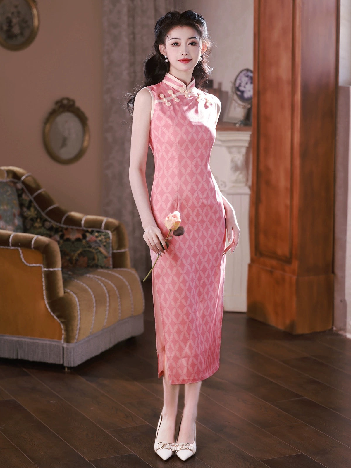 Pink Elegant Cheongsam