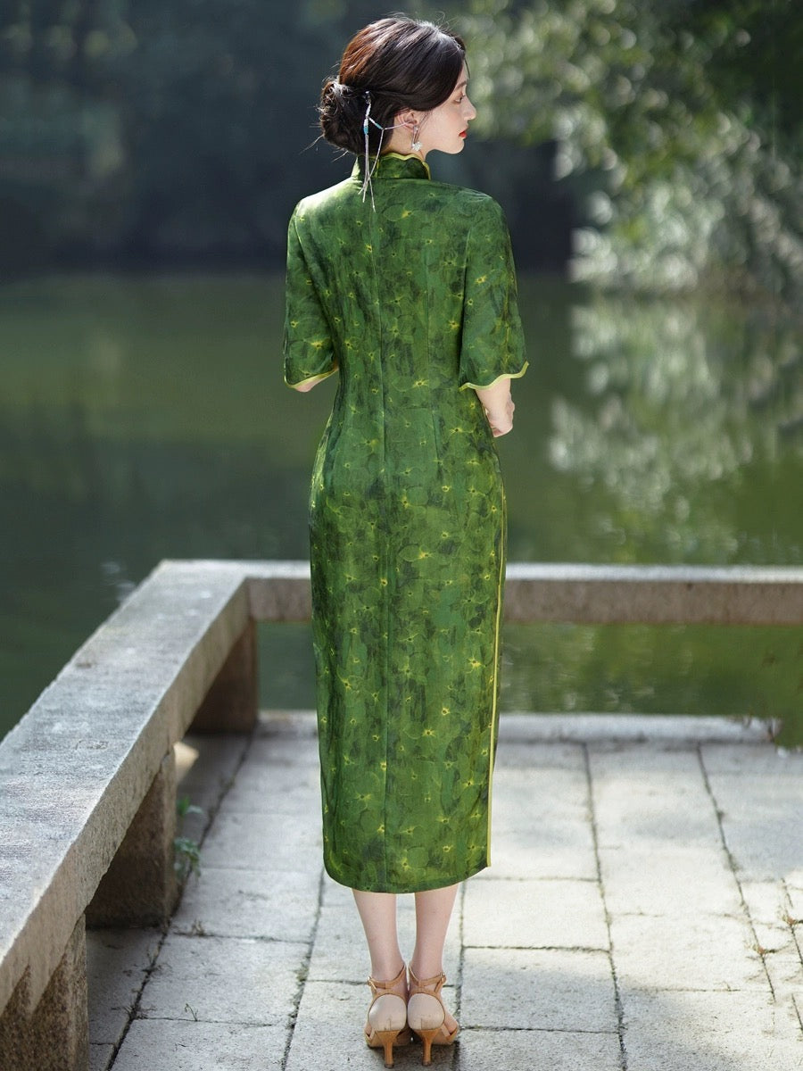 Elegant Green Cheongsam Dress