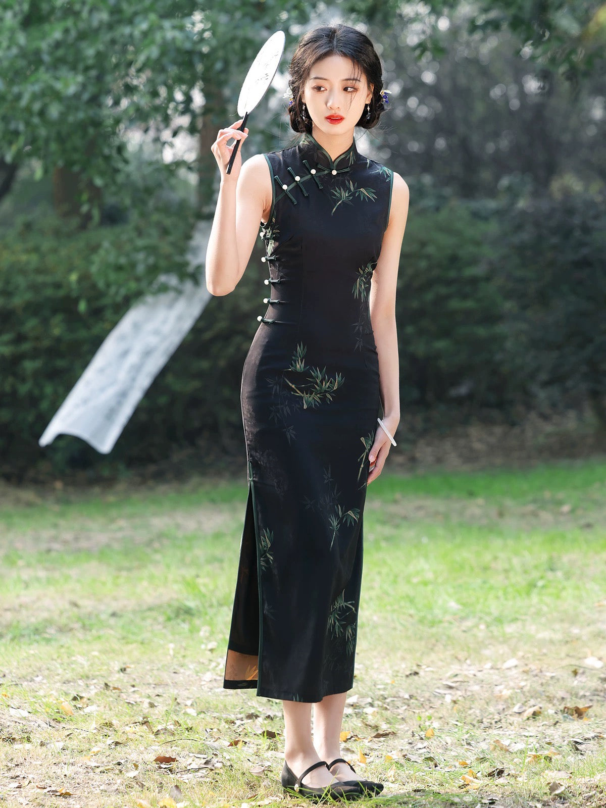 Black with Green Leaves Cheongsam