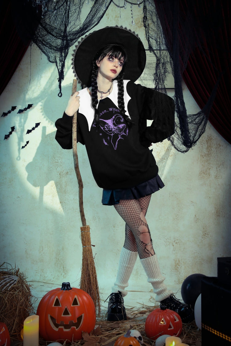 Monochrome Gothic Vintage Sweatshirt with Peter Pan Collar and Long Sleeves