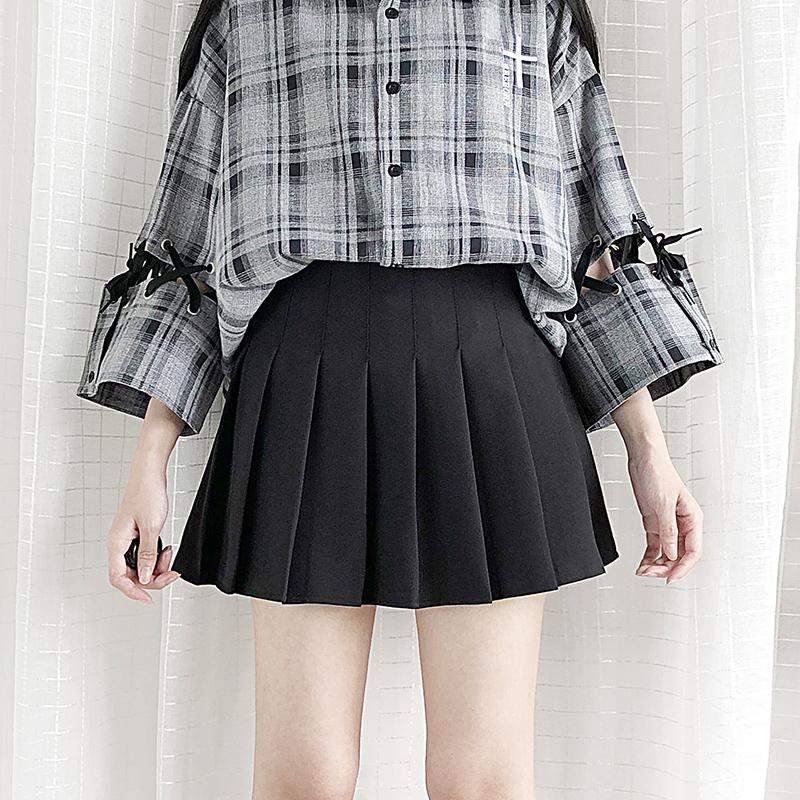 Black Pleated High Waist College Style Mini Skirt