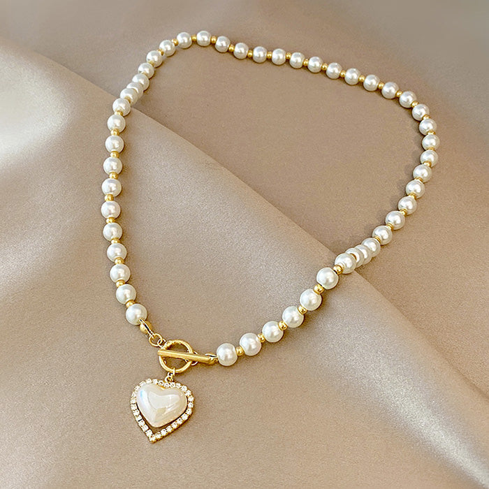 Elegant Heart Pearl Necklace