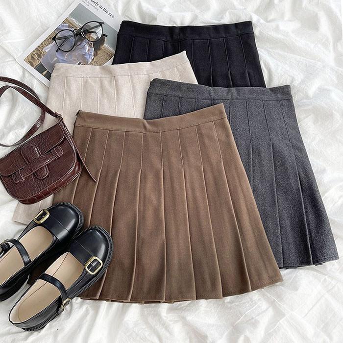 Charm Pleated Mini Skirt