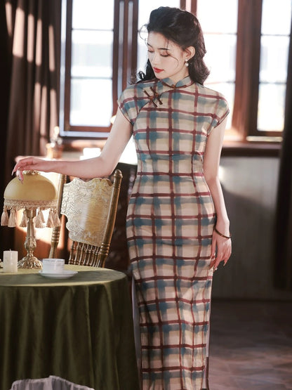 Vintage Checker Patterned Cheongsam