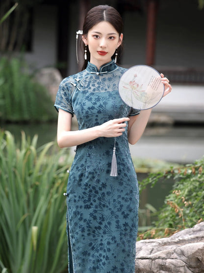 Moonflower Elegant Cheongsam